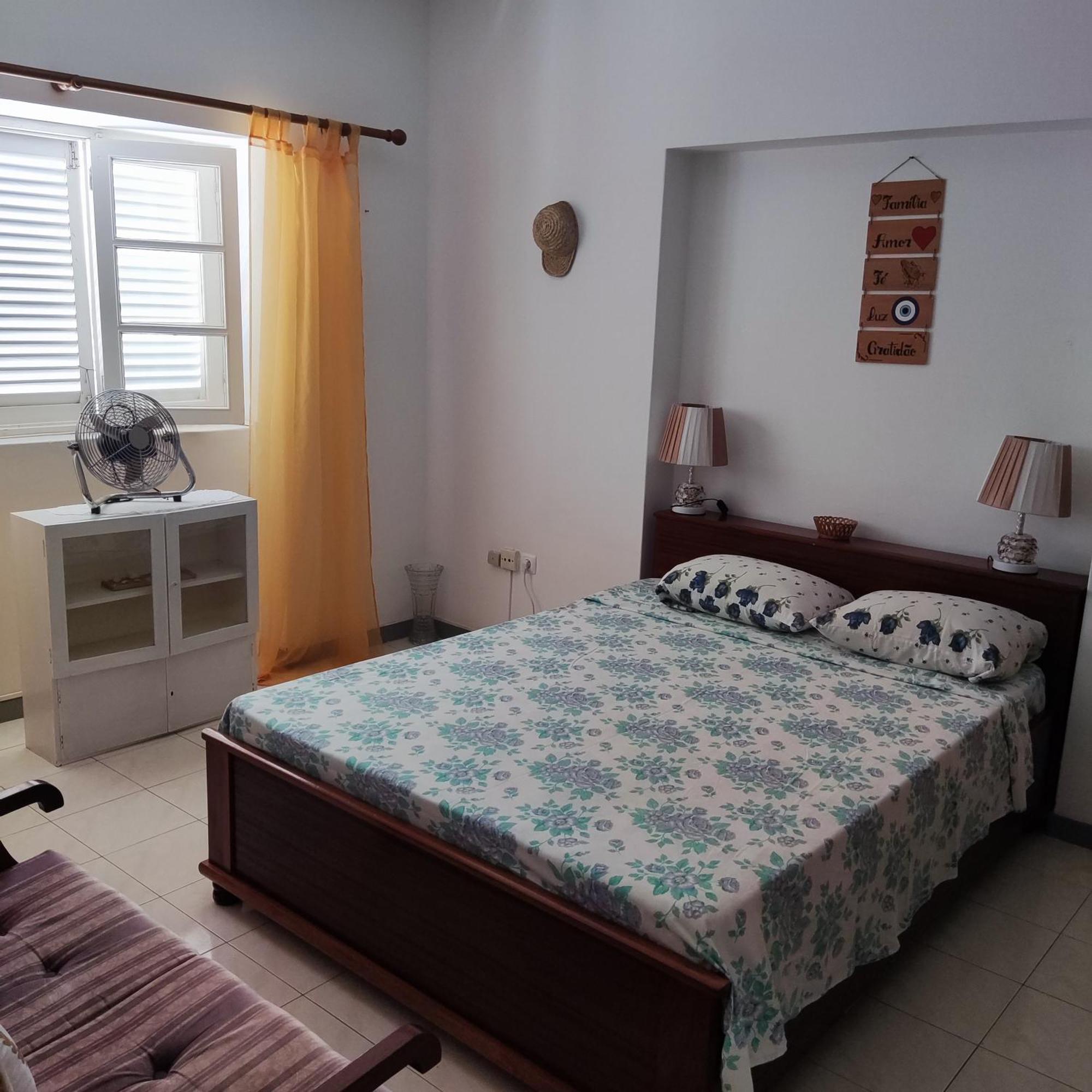 Bed and Breakfast Chez Fred Mindelo Exterior foto